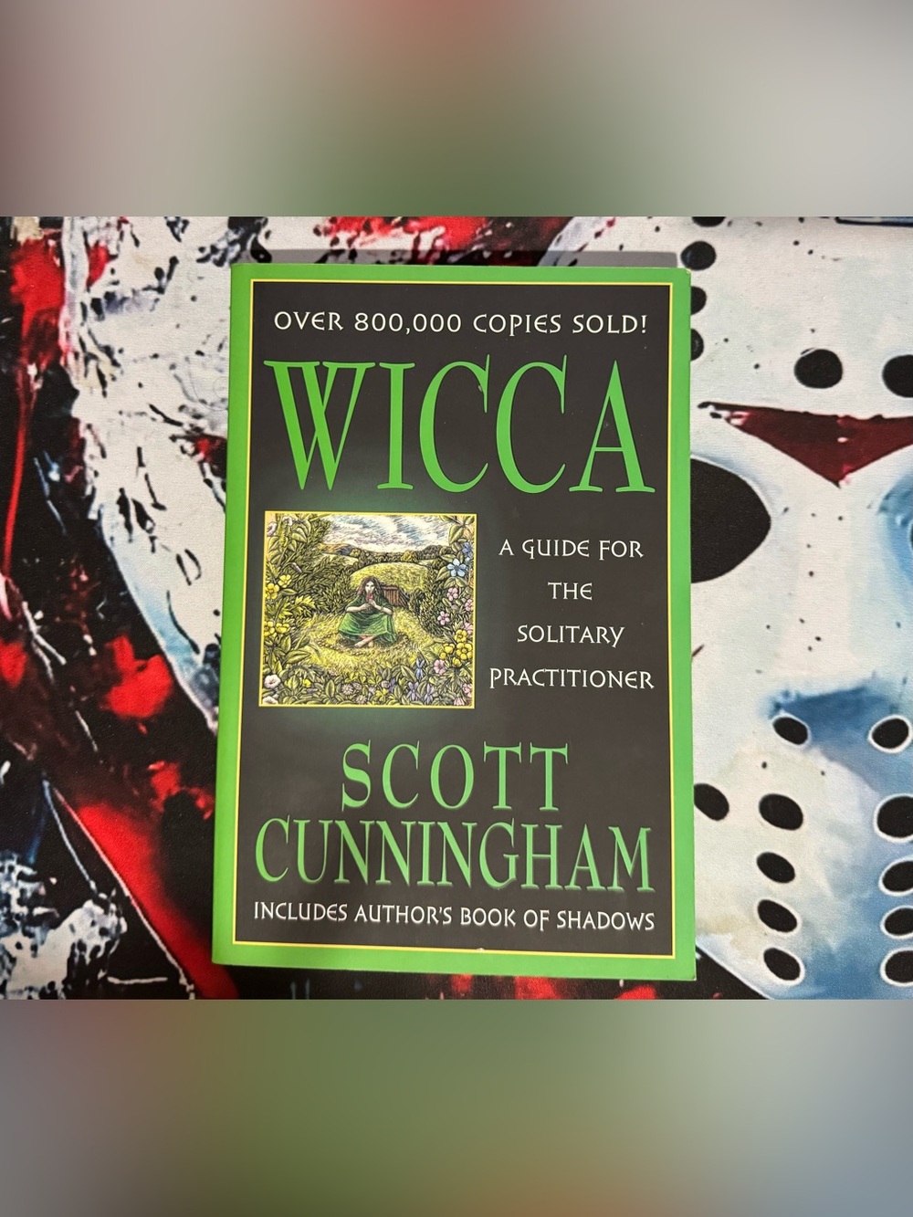 Wicca: A Guide for the Solitary Practitioner Book